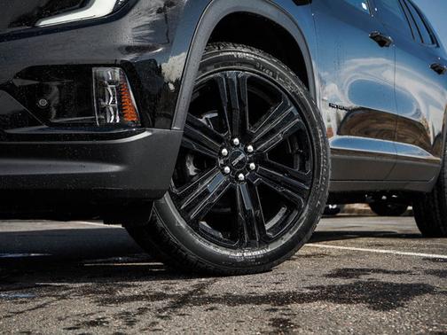 2025 GMC Acadia AWD Elevation