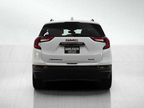 Summit White 2024 GMC Terrain SLT
