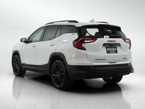 Summit White 2024 GMC Terrain SLT