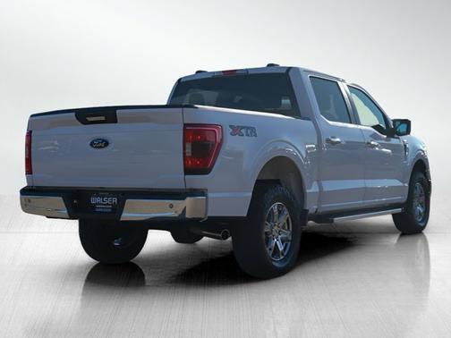 Oxford White 2023 Ford F-150 XLT