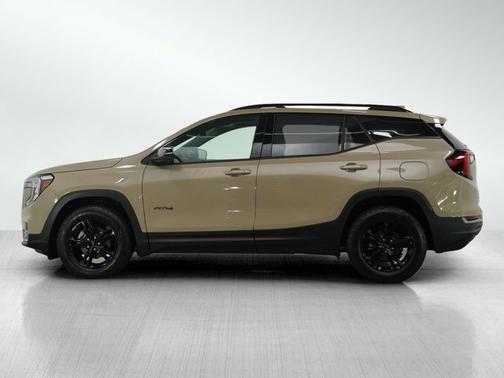 2022 GMC Terrain AT4