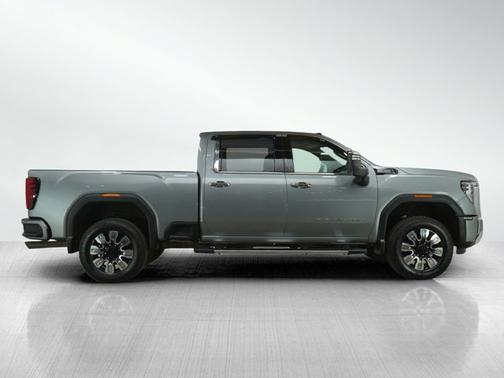 2024 GMC Sierra 2500 Denali