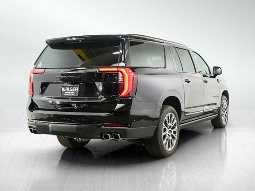 Onyx Black 2025 GMC Yukon XL Denali