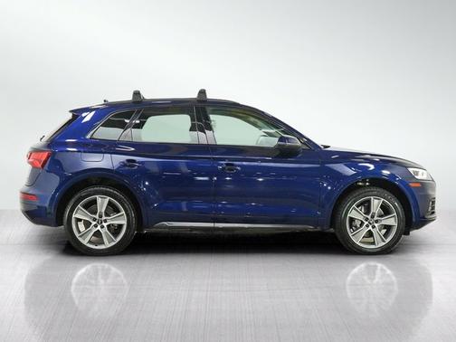 Navarra Blue Metallic 2020 Audi Q5 45 Premium Plus