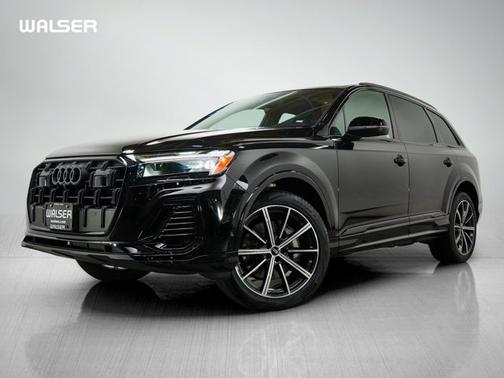 Mythos Black Metallic 2025 Audi Q7 Premium Plus