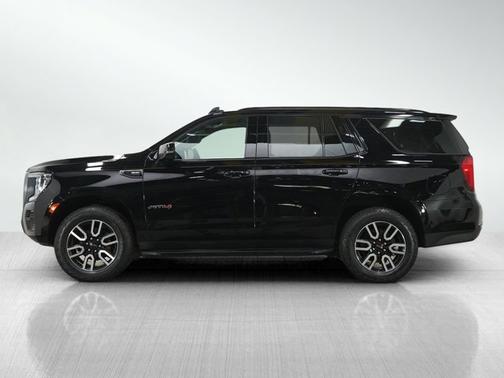 Onyx Black 2023 GMC Yukon AT4