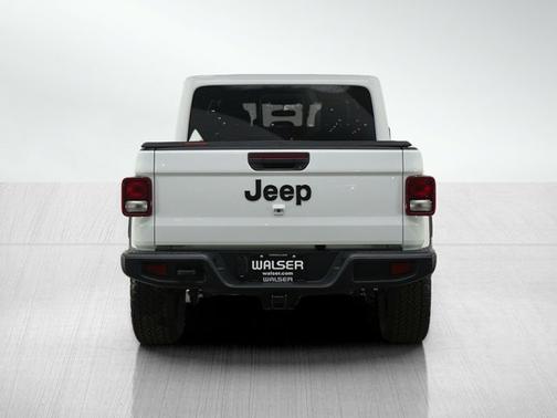Bright White Clearcoat 2025 Jeep Gladiator Nighthawk