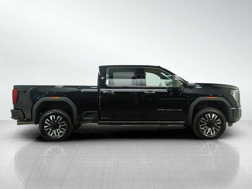 2024 GMC Sierra 2500 Denali