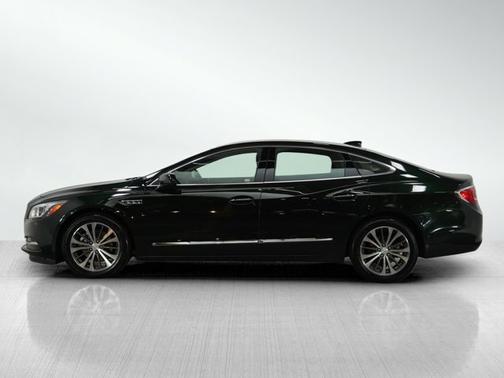 2017 Buick LaCrosse Essence