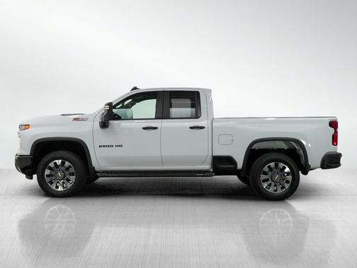 2024 Chevrolet Silverado 2500 Custom