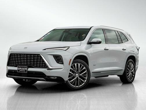 Iridescent White Tricoat 2026 Buick Enclave Avenir
