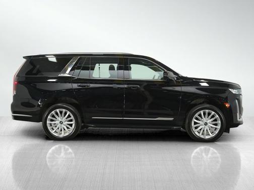 2022 Cadillac Escalade Luxury