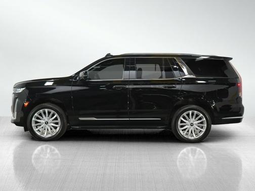 2022 Cadillac Escalade Luxury