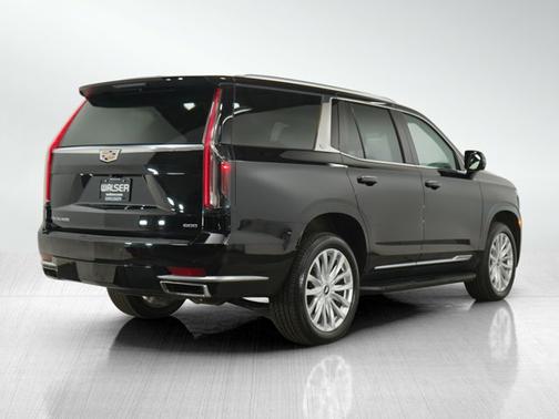 2022 Cadillac Escalade Luxury