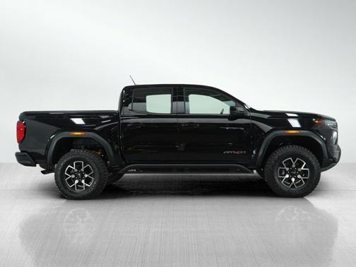 2024 GMC Canyon 4WD AT4X