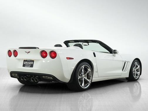 Arctic White 2011 Chevrolet Corvette Grand Sport