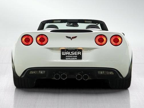 Arctic White 2011 Chevrolet Corvette Grand Sport