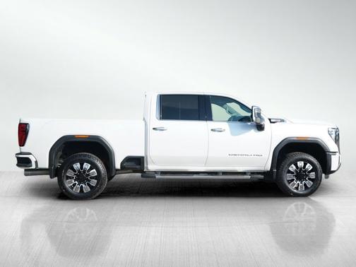 2024 GMC Sierra 2500 Denali