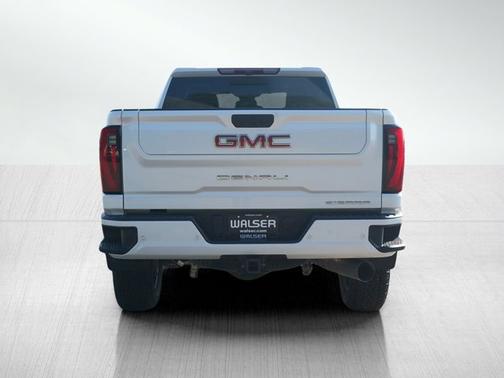 2024 GMC Sierra 2500 Denali