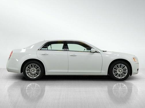 2014 Chrysler 300 Base