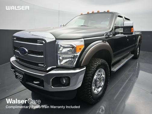 Green 2016 Ford F-250 Lariat
