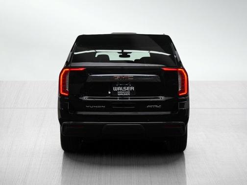 2021 GMC Yukon XL AT4