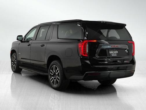 2021 GMC Yukon XL AT4