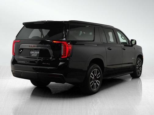 2021 GMC Yukon XL AT4