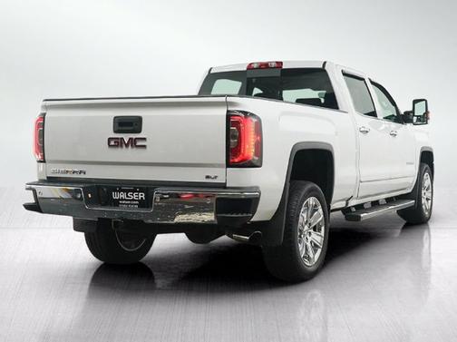 Summit White 2018 GMC Sierra 1500 SLT