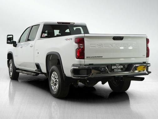 Summit White 2025 Chevrolet Silverado 2500 LT