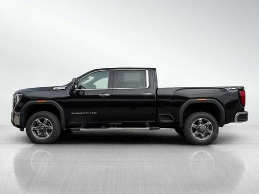 2025 GMC Sierra 3500 SLT