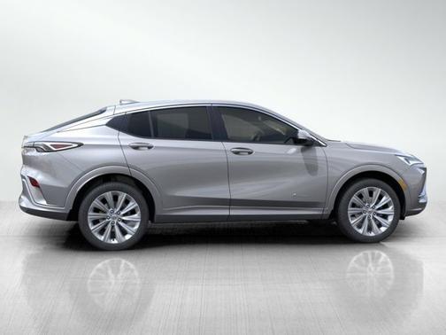 Moonstone Gray Metallic 2026 Buick Envista Avenir
