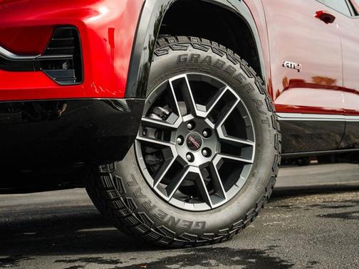 2026 GMC Terrain AWD AT4