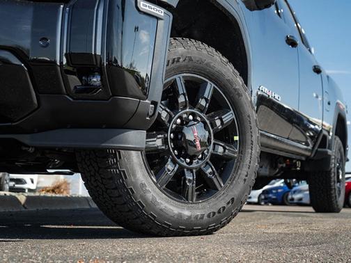 2025 GMC Sierra 3500 AT4