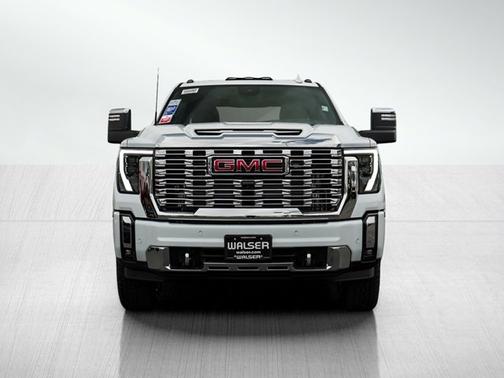 Glacier White Tricoat 2026 GMC Sierra 3500 Denali