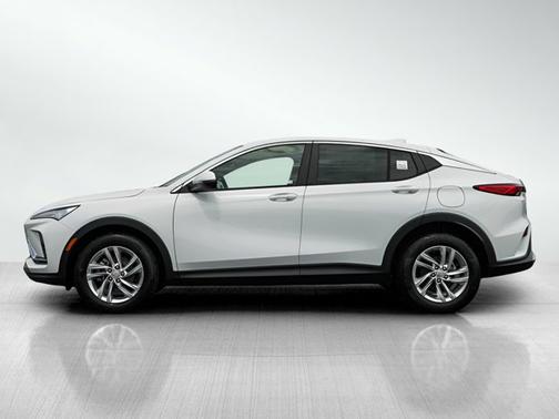 Summit White 2026 Buick Envista Preferred
