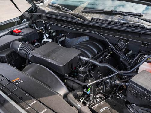 2025 GMC Sierra 3500 SLE