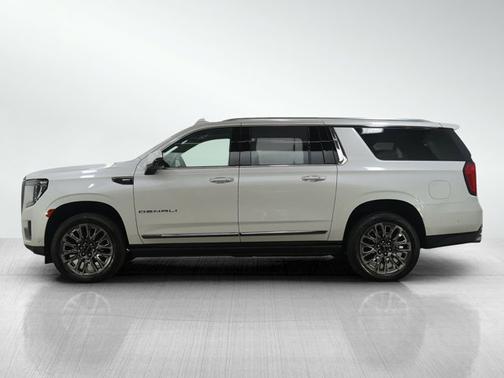 2024 GMC Yukon XL Denali Ultimate