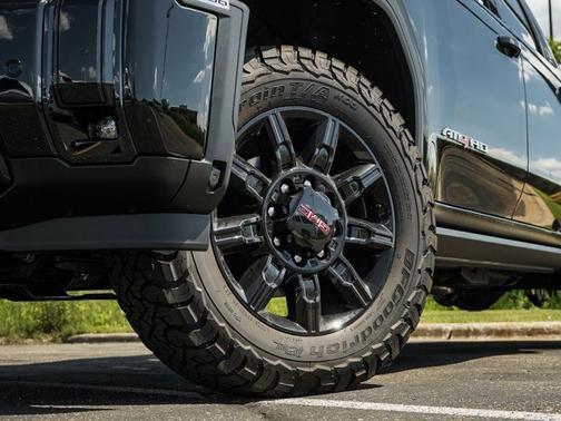 2025 GMC Sierra 3500 AT4