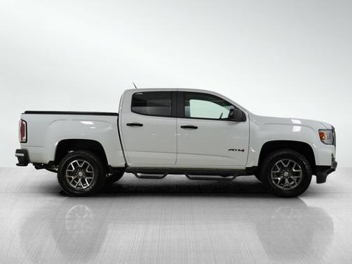 2022 GMC Canyon 4WD AT4 w/Leather