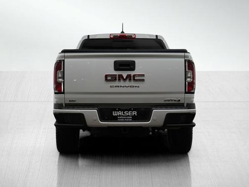 2022 GMC Canyon 4WD AT4 w/Leather