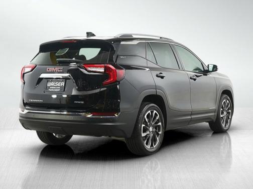 Ebony Twilight Metallic 2022 GMC Terrain SLT