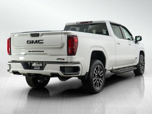 Summit White 2024 GMC Sierra 1500 AT4