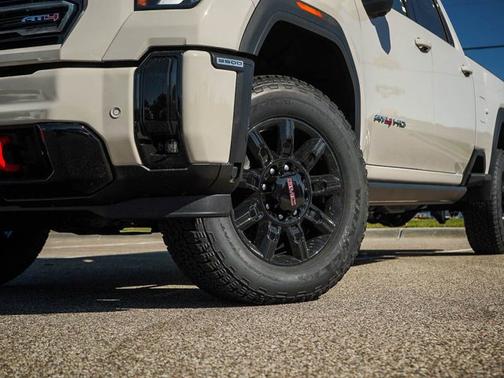 2026 GMC Sierra 3500 AT4