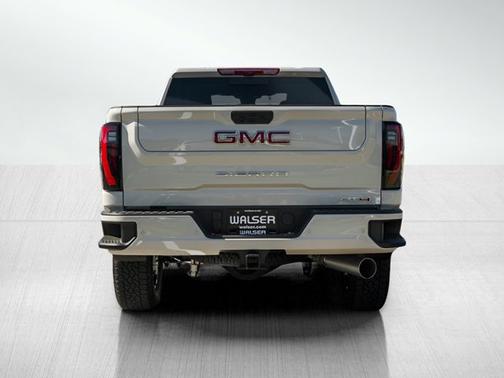 2026 GMC Sierra 3500 AT4