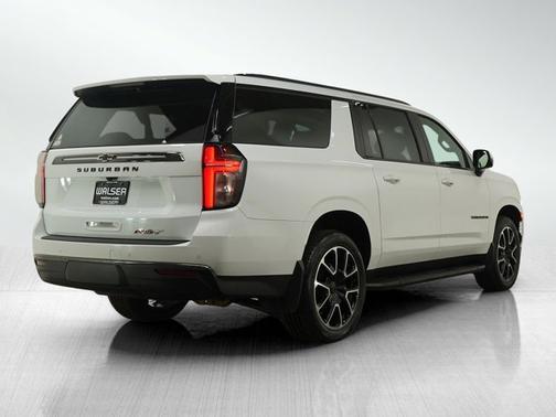 2022 Chevrolet Suburban RST