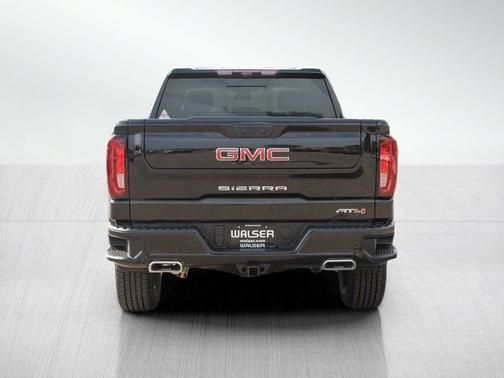 Onyx Black 2024 GMC Sierra 1500 AT4