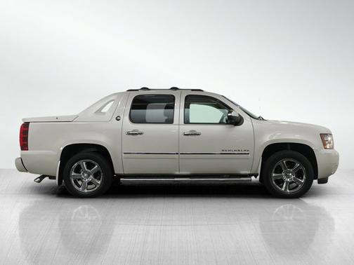 2013 Chevrolet Avalanche LTZ