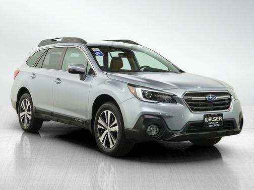 Ice Silver Metallic 2018 Subaru Outback 2.5i Limited