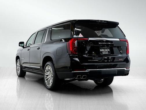 Onyx Black 2025 GMC Yukon XL Denali